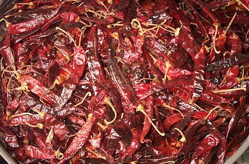 Fresh Large Red Thai Chillies (peppers) 100g - Imported Weekly from Th –  Thai Food Online (authentic Thai supermarket)